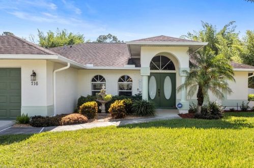 716 Grant Ave, Lehigh Acres, FL 33972-4508