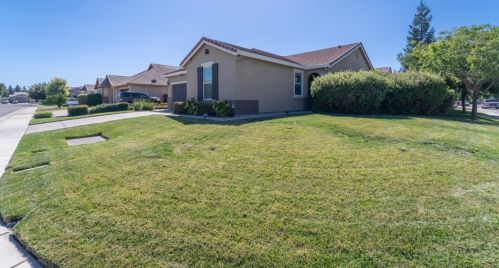 2275 Ravenbrook Ln, Manteca CA  95336-8329 exterior