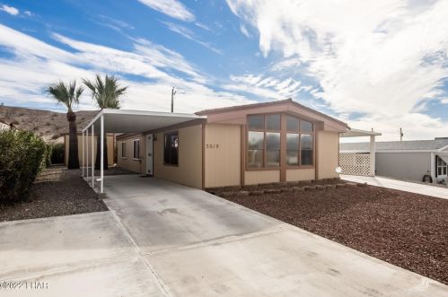 3019 Dawn Dr, Lake Havasu City, AZ 86404-9744
