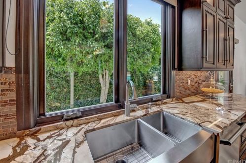 9851 Oakwood Cir, Orange CA  92861-1221 exterior