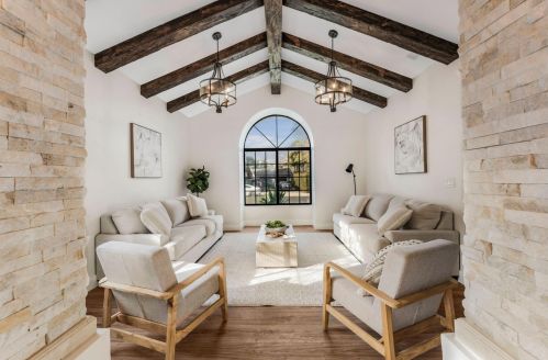 6293 Shamrock Ave, Santa Barbara CA  93117-2000 exterior