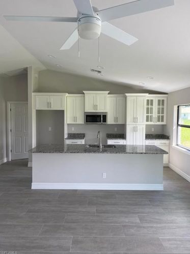 4205 11th St, Lehigh Acres, FL 33976-2714