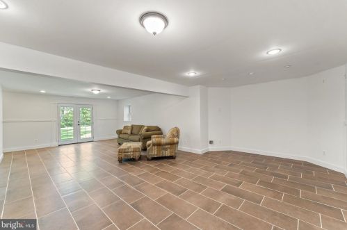 8705 Boulevard Of The Generals, Spotsylvania VA 22553-3809 exterior