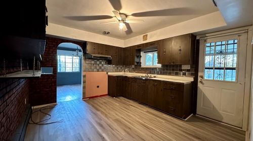 407 Pillow Ave, Cheswick PA  15024-1322 exterior