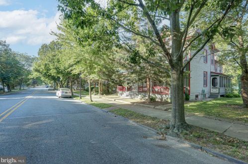 221 State St, Dover DE  19901-3836 exterior