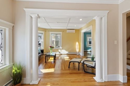 52 Marathon St, Arlington, MA 02474-6918