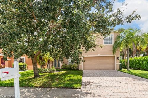 8340 Silver Birch Way, Lehigh Acres, FL 33971-3723