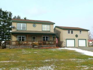 64 Holmes Dr, Madonna, VT 05464-6462