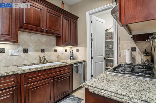 1087 Hawkshead Cir, San Ramon CA  94583-6003 exterior