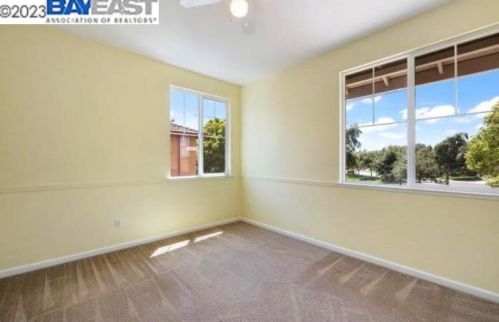 1015 Lucio St, Manteca CA  95336 exterior