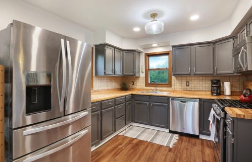 5021 83 Pl, Kenosha WI 53142-4732 exterior