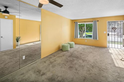 6492 Bell Blf Ave, San Diego CA 92119-1046 exterior