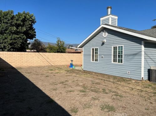7112 Newbury Ave, San Bernardino, CA 92404-6456