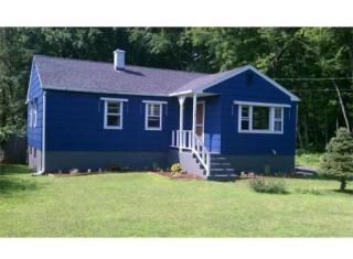 18 New Ludlow Rd, Granby, MA 01033-3303