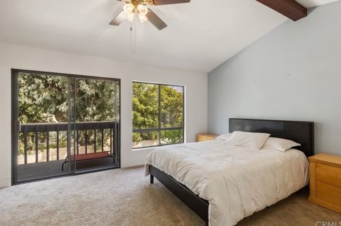 22301 Chestnut Ln, El Toro CA  92630-4306 exterior