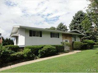 567 Cherry Hill Rd, Nazareth, PA 18064-8835