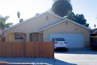 3362 Madison St, Riverside, CA 92504-4144