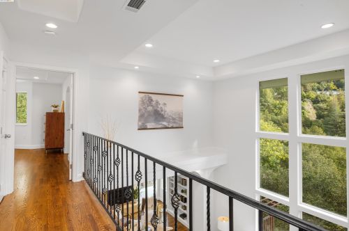 2990 Frye St, Oakland CA  94602-3545 exterior