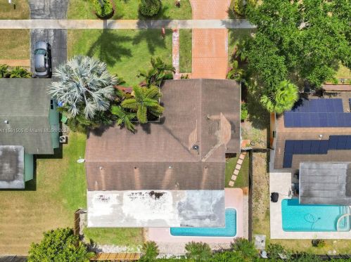 10961 16th Ct, Hollywood FL  33026-2713 exterior