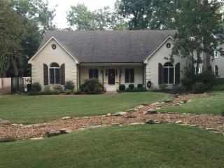641 White Rd, Piperton, TN 38017-2007