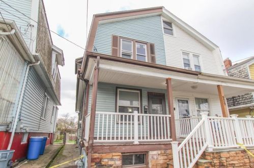 911 Reynolds St, Easton PA  18042-6442 exterior