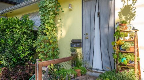 900 Orchard St, Santa Rosa, CA 95404-3743