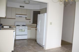 10 Country Walk, Huntington CT  06484-5326 exterior