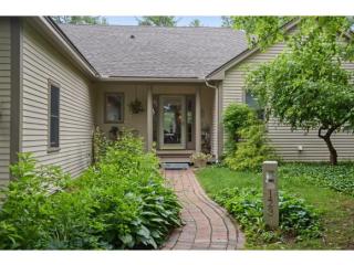 123 Cushing Rd, Newmarket, NH 03857-1734