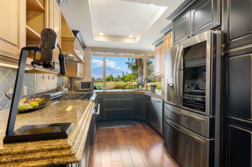 107 Augusta Dr, Rancho Mirage CA  exterior