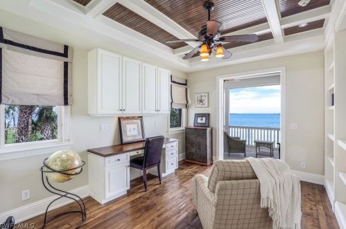 1175 Bird Ln, Sanibel FL  33957-3507 exterior