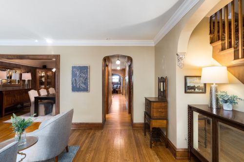 5925 Lake Dr, Milwaukee, WI 53217-4629