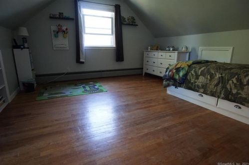 31 Willard Rd, Manchester CT  06042-3352 exterior