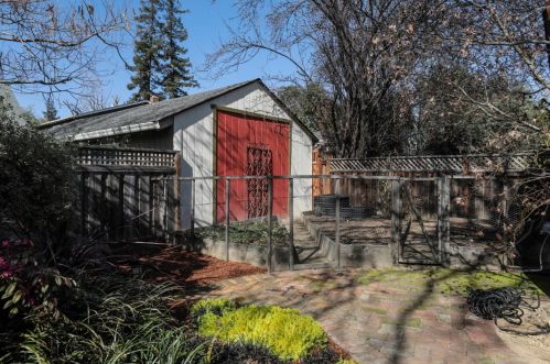 933 California Ave, San Jose CA 95125-2406 exterior