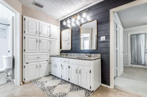 1701 Amazon Dr, Plano TX  75075-6702 exterior