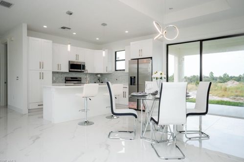 3701 66th Ave, Naples, FL 34120-2674