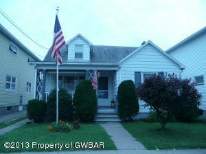 274 Frederick St, Wilkes Barre, PA 18704-2712
