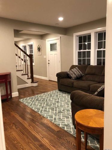 2950 Cambridge Rd, North Wantagh, NY 11793-2407
