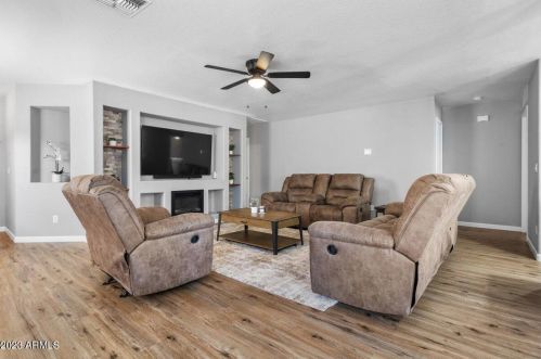 1707 Desert Rose Trl, San Tan Valley AZ  85143-4640 exterior