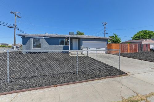 3601 Don Julio Blvd, North Highlands, CA 95660-4309