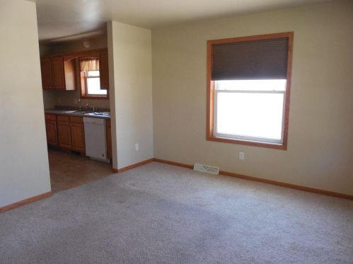 614 Columbia Ave, Green Bay, WI 54303-3929