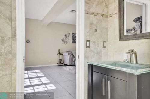 1578 191st Ave, Hollywood FL  33029-6149 exterior