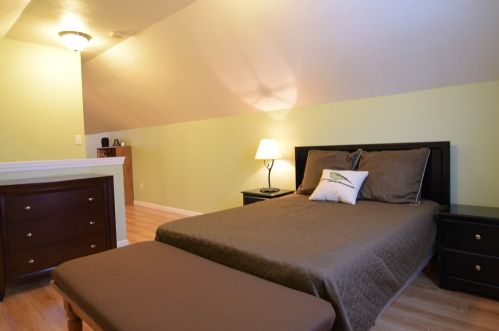 957 Douglas St, Pittsburgh PA 15239-2028 exterior