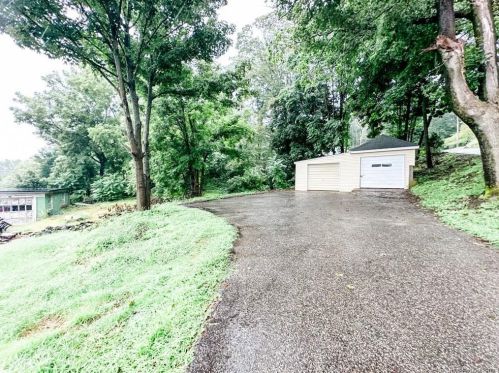 26 Nichols St, Putnam CT  06260-1722 exterior