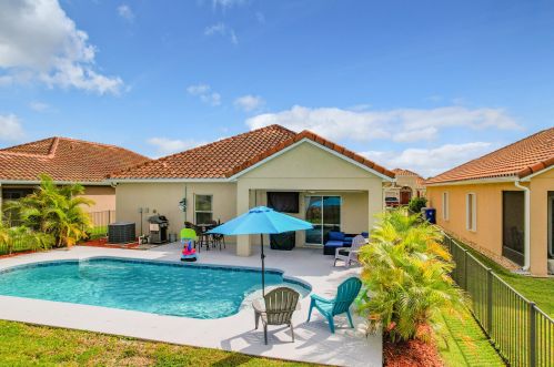 1734 Berkshire Cir, Vero Beach, FL 32968-6715