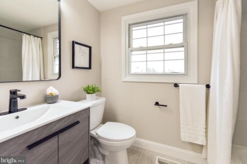 23 Topeka Pass, Willingboro NJ  08046-4111 exterior