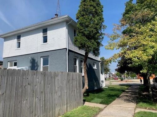 3103 Roosevelt Rd, Kenosha WI  53142-3930 exterior