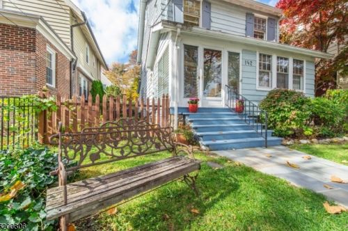 142 Essex Ave, Glen Ridge, NJ 07028-2410