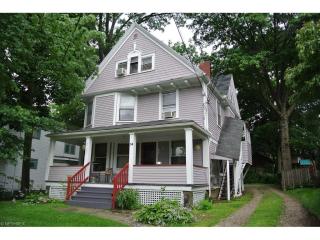 38 Hawthorne Ave, Akron, OH 44303-1402