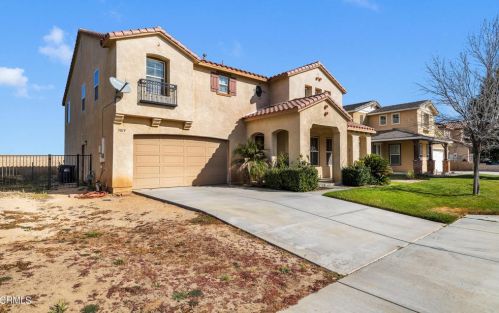 5819 Avenue, Lancaster, CA 93535-7846