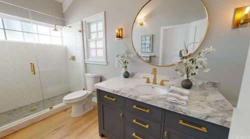 1657 Gates Ave, Manhattan Beach CA  90266-7028 exterior